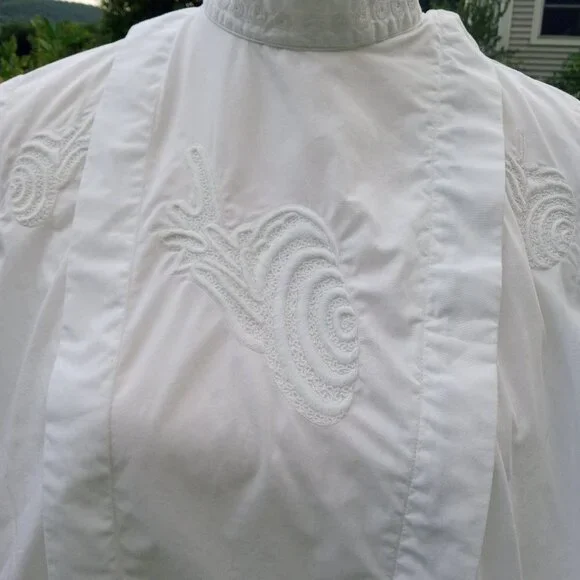 JW Anderson Shirt Embroidered White Designer Vintage Size 6 Crop - Picture 3 of 13